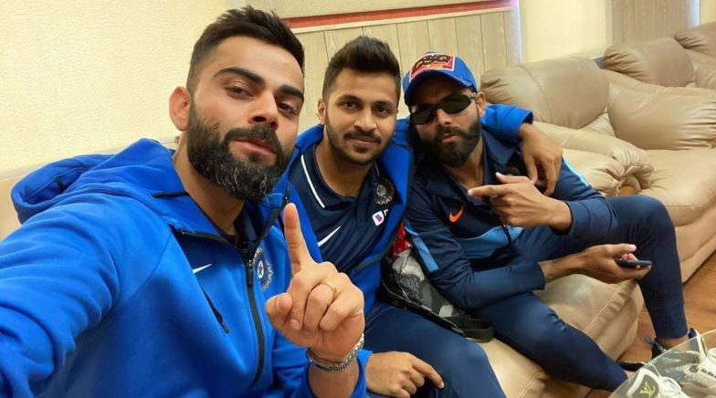 Virat Kohli Shares Picture With Shardul Thakur and Ravindra Jadeja