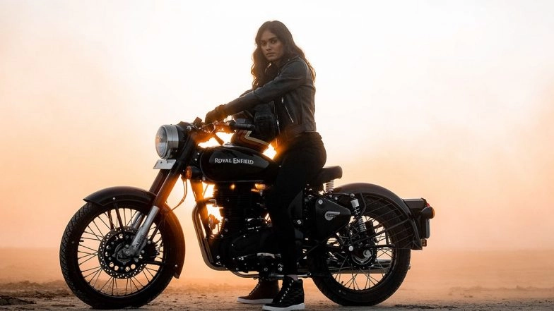 BS6 Royal Enfield Classic 350 Motorcycle Launched; Price in India Starts at Rs 1.65 Lakh