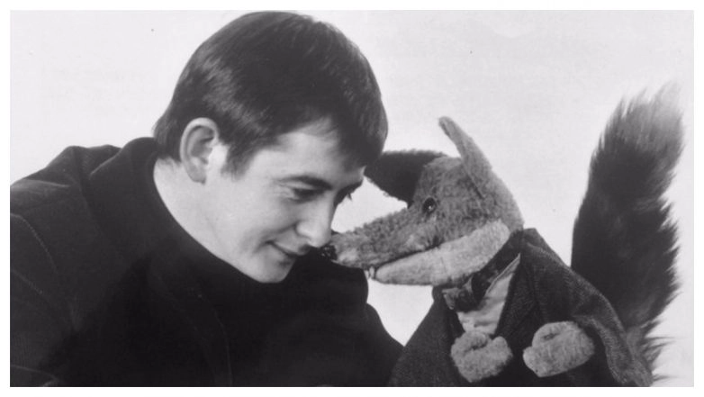 Derek Fowlds Passes Away: Yes Minister and Heartbeat Actor Dies At 82 