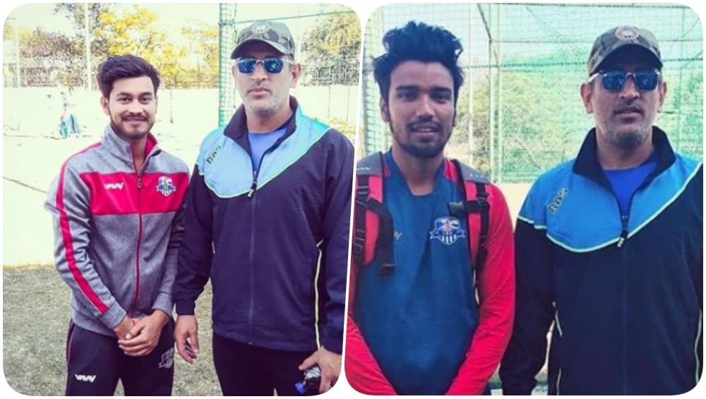 MS Dhoni Poses With Fans at the JSCA, Starts Practice After Being Dropped from BCCI's Central Contract (See Pics & Video) MS Dhoni Poses With Fans at the JSCA, Starts Practice After Being Dropped from BCCI's Central Contract (See Pics & Video)