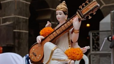 Sarwasti Puja 2020 Aarti: Listen to Saraswati Vandana Mantra and Devotional Songs to Mark Basant Panchami
