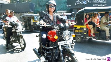 Keep Calm, Ride On! Dabangg Girl Sonakshi Sinha Ditches Her Four-Wheeler And Hops On A Royal Enfield To Meet Kareena Kapoor Khan (View Pics)