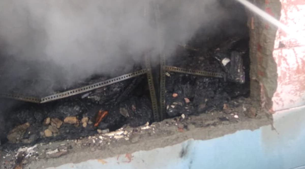 Delhi: Fire Breaks Out at Auto Spare Parts Factory in Mundka, 26 Fire Tenders At Spot Delhi: Fire Breaks Out at Auto Spare Parts Factory in Mundka, 26 Fire Tenders At Spot
