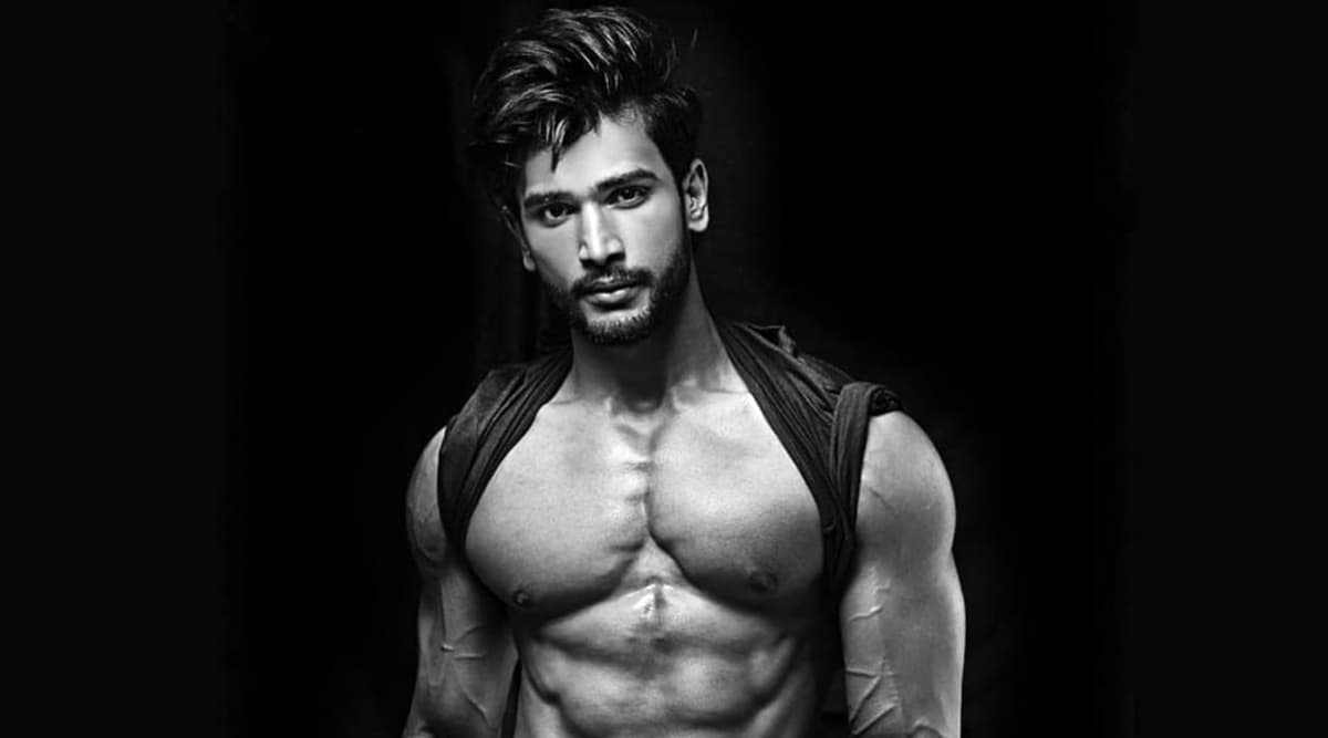 Rohit Khandelwal Made 16,000 People Across India Walk Daily on Thunderpod Rohit Khandelwal Made 16,000 People Across India Walk Daily on Thunderpod