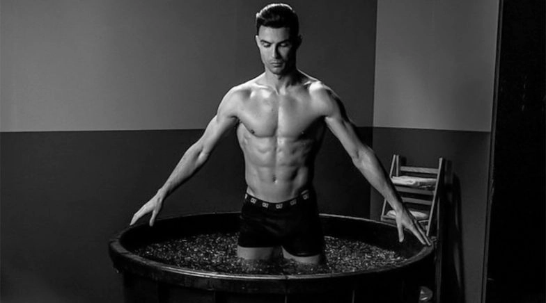 Cristiano Ronaldo Shares a 'Hot' Ice Recovery Picture of Himself! Know More About Cryotherapy
