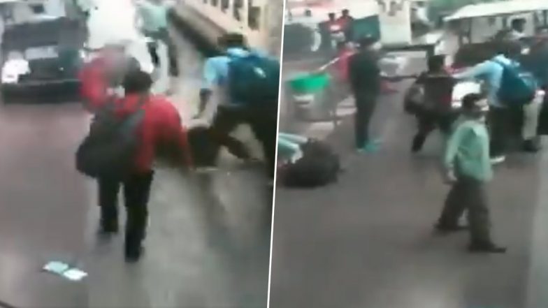 RPF Constable in Odisha Saves Woman Passenger From Running Over by Train at Bhubaneshwar Railway Station; Watch Video