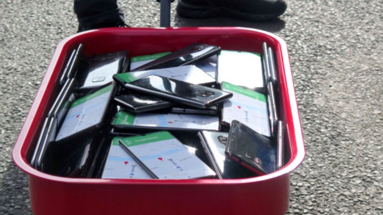 German Artist Reportedly Hacked Google Maps With 99 Smartphones To Create Virtual Traffic Jams on The Streets Of Berlin