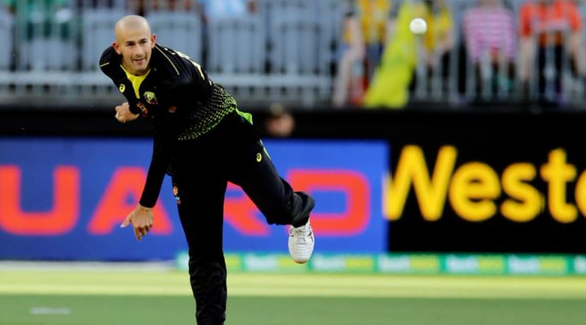 Ashton Agar Becomes Second Australian Bowler To Take a Hat-Trick in T20Is, Finishes With 5/25 As Australia Beat South Africa in 1st T20I Ashton Agar Becomes Second Australian Bowler To Take a Hat-Trick in T20Is, Finishes With 5/25 As Australia Beat South Africa in 1st T20I