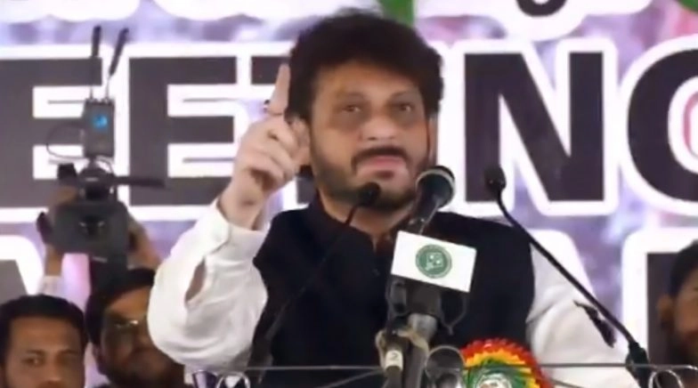 AIMIM to Seek Explanation  From Waris Pathan For '15 Crore Muslims-100 Crore Hindus' Remark 