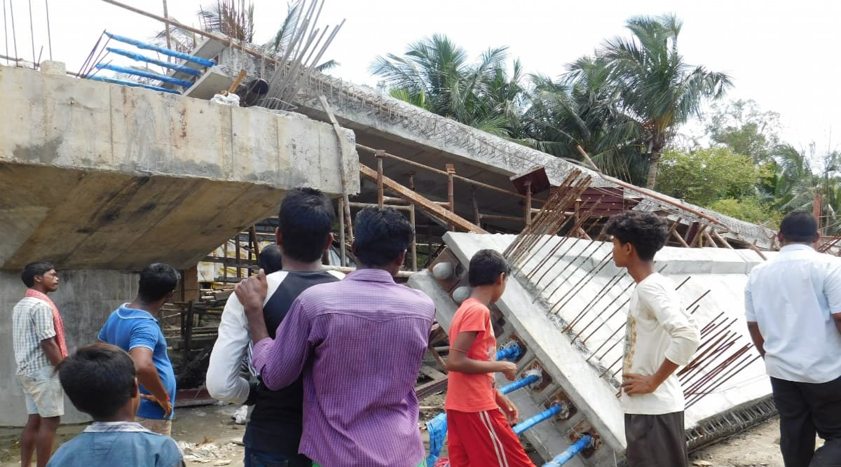 West Bengal: Under-Construction Farakka Bridge Collapses in Malda District, Three Dead West Bengal: Under-Construction Farakka Bridge Collapses in Malda District, Three Dead