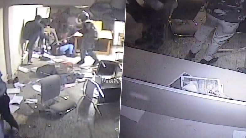 Delhi Police Personnel Seen Smashing CCTV Cameras in Latest Video of December 15 Jamia Violence