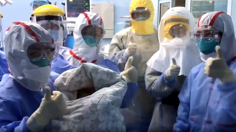 China: Coronavirus-Infected Mother Gives Birth to Healthy Baby With No Infection (Watch Video)