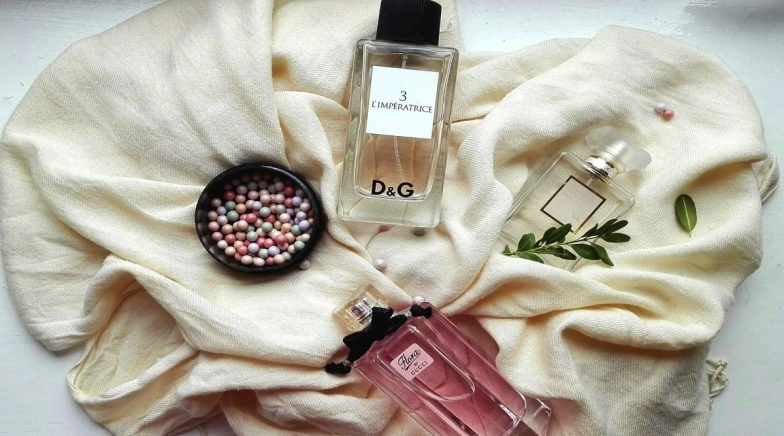  How to Smell Good On a Romantic Valentine's Date Night