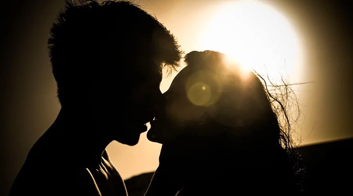 Kiss Day Images & HD Wallpapers For Free Download Online: WhatsApp ...