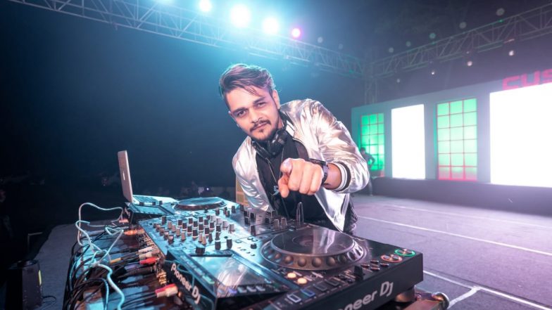 Ravi Kumar Sharma Aka DJ Ravish Makes the World Swoon to His Beats, Says “Band Performs Songs but DJs Perform Records