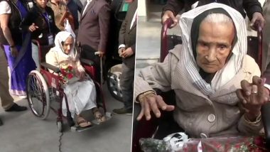 Delhi Assembly Elections 2020: 110-Year-Old Kalitara Mandal, Oldest Voter in the National Capital, Casts Her Vote at Polling Booth in Greater Kailash