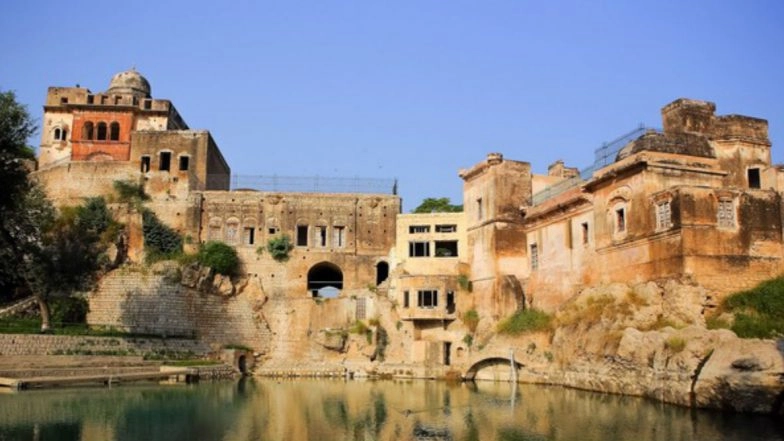 Pakistan High Commission Issues Visas to Indian Pilgrims to Visit Katas Raj Temples