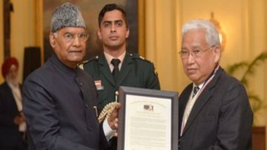 Gandhi Peace Prize 2020: President Ram Nath Kovind Confers International Gandhi Award for Leprosy to Dr NS Dharmashaktu