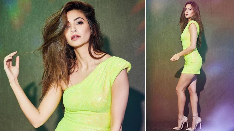 Kriti Kharbanda In Neon Is Making A Case For Summer Is Here And It's HOT!