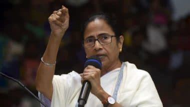 Coronavirus Outbreak: Mamata Banerjee Requests PM Narendra Modi to Stop All Flights From Landing in West Bengal With Immediate Effect