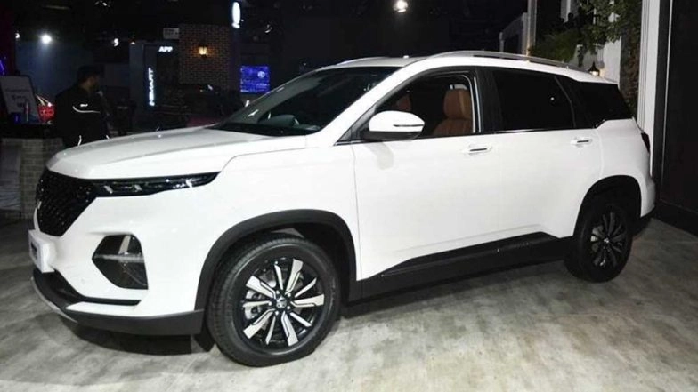 Auto Expo 2020: MG Hector Plus SUV Showcased; To Be Launched in India Later This Year
