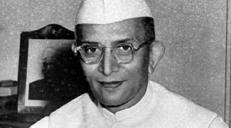 Morarji Desai Birthday Special: Interesting Facts About India's First ...