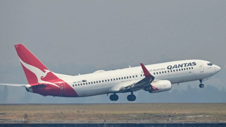 COVID-19: Qantas Slashes Flights to Asia Amid Coronavirus Outbreak