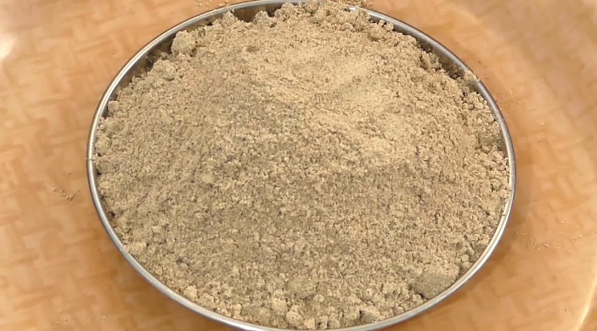 Weight Loss Tip of the Week: How to Use Ragi Flour to Lose Weight Weight Loss Tip of the Week: How to Use Ragi Flour to Lose Weight