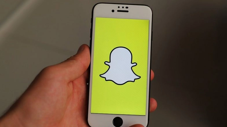 Snapchat Launches AR-enabled Friendship Time Capsule