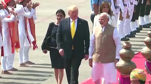 Hi-Tea Menu Comprising of Broccoli And Corn Button Samosa & Other Snacks For US President