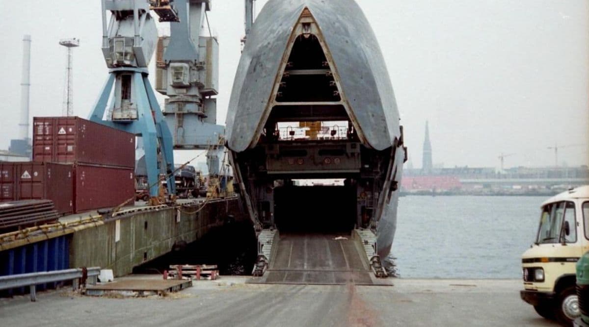 Ro-Ro Ferry Service From Mumbai to Mandwa: Vessel Arrives at Gateway of India From Greece Ro-Ro Ferry Service From Mumbai to Mandwa: Vessel Arrives at Gateway of India From Greece