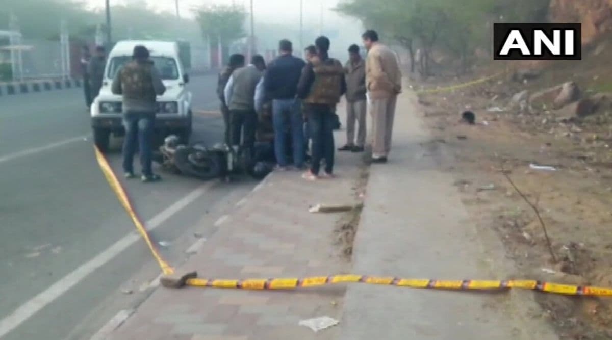 Delhi Encounter: Criminals Raja Qureshi And Ramesh Bahadur Killed by Delhi Police Special Cell in Pul Prahladpur Area Delhi Encounter: Criminals Raja Qureshi And Ramesh Bahadur Killed by Delhi Police Special Cell in Pul Prahladpur Area