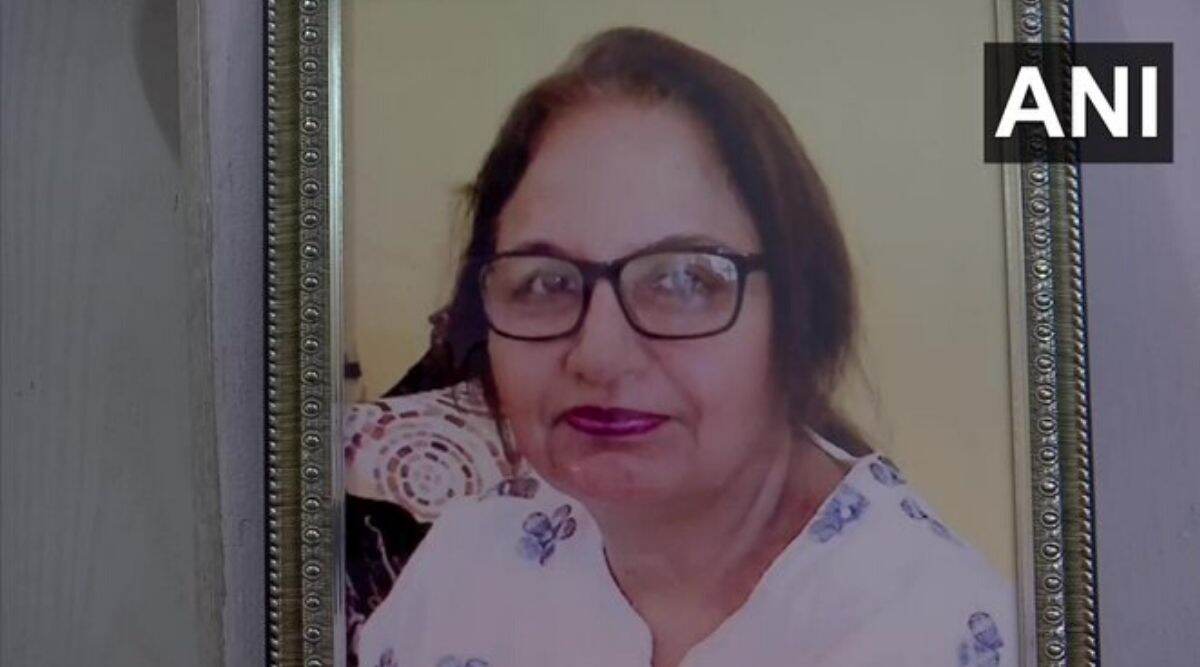 Mumbai Man Whose Mother Died in China Waits For Mortal Remains to Arrive, Says 'Transportation Delay May Be Due to Coronavirus Outbreak Mumbai Man Whose Mother Died in China Waits For Mortal Remains to Arrive, Says 'Transportation Delay May Be Due to Coronavirus Outbreak