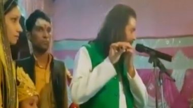 Tej Pratap is Back on Maha Shivratri 2020, Plays the Flute While Addressing Rally in Vaishali, Watch Video