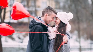 Valentine's Day Images & HD Wallpapers For Free Download Online: WhatsApp Stickers, GIF Greetings, Hike Messages and SMS to Wish Happy Valentine's Day 2020 to Your Partner