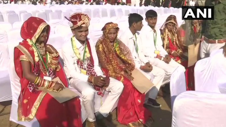 Gujarat: 1100 Hindu and Muslim Couples Tie Knot at Mass Wedding in Ahmedabad