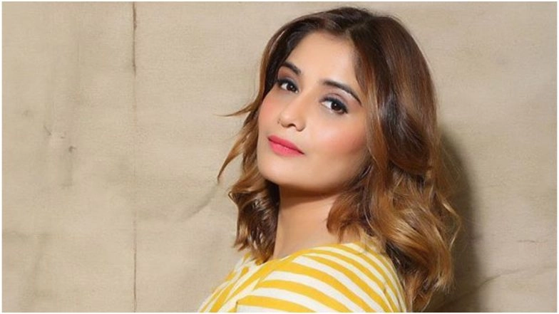 Bigg Boss 13’s Arti Singh Recalls The Time When She Had No Work and Got Calls to Play Bhabhi Roles (Find Out)