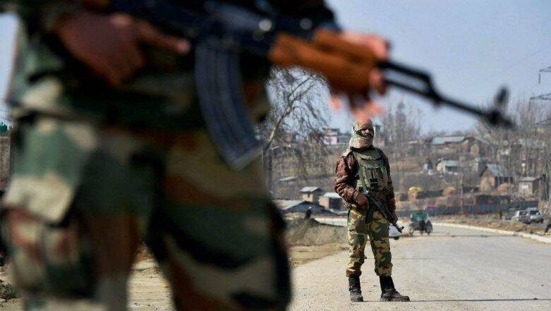 Srinagar: One CRPF Jawan Martyred After Terrorists Attack Check Post in Parim Pora, Two Terrorists Neutralised
