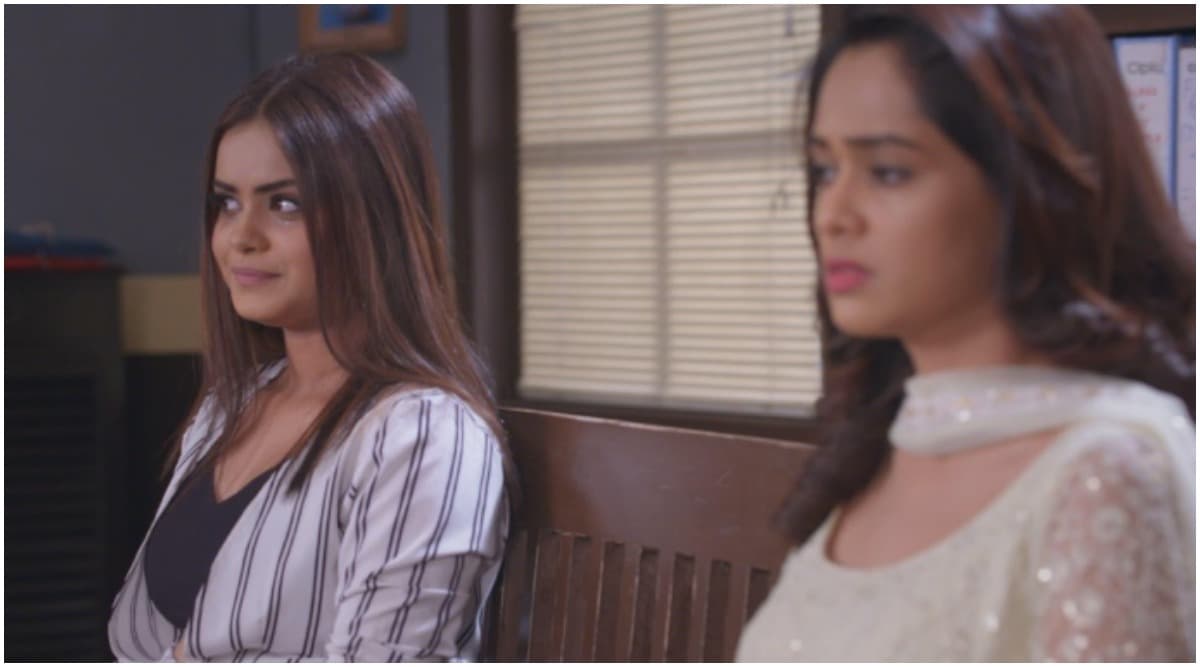 Kumkum Bhagya February 28, 2020 Written Update Full Episode: Rhea Slaps Maya After She Makes Her Intention of Marrying Ranbir, While Prachi Tries to Gather Proof Kumkum Bhagya February 28, 2020 Written Update Full Episode: Rhea Slaps Maya After She Makes Her Intention of Marrying Ranbir, While Prachi Tries to Gather Proof