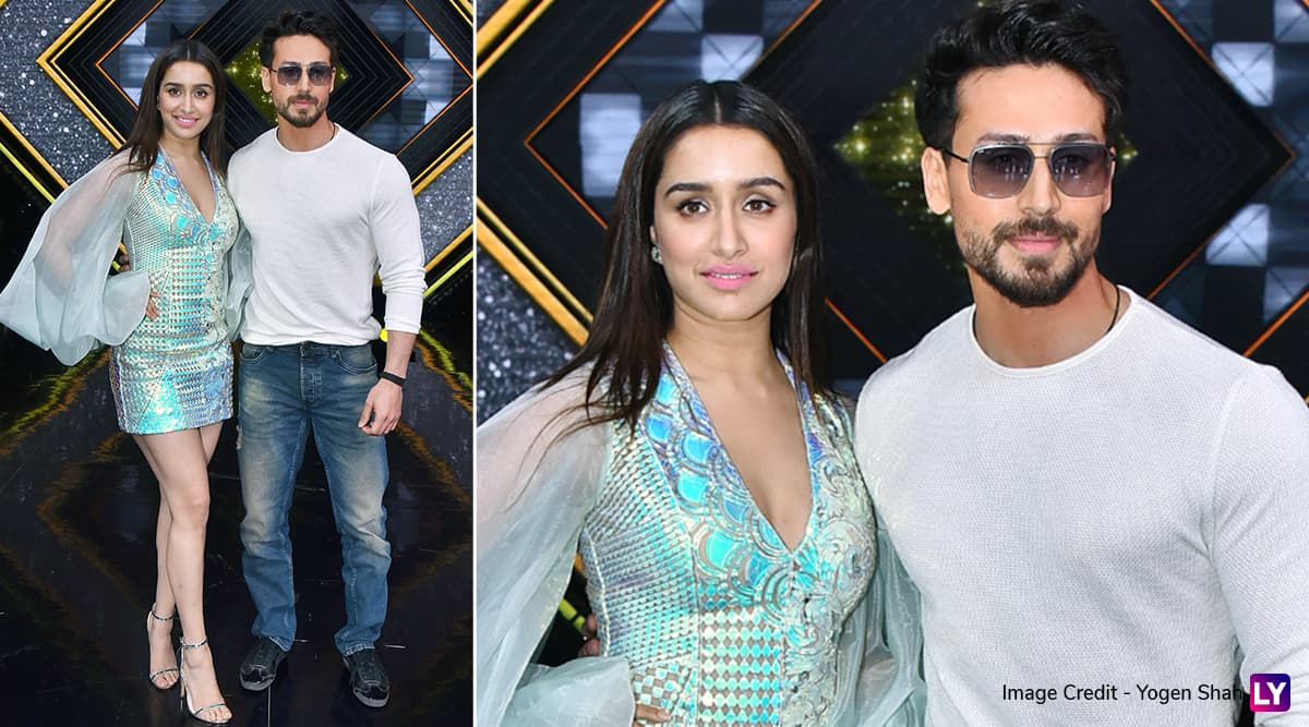 Baaghi 3 Promotions: Shraddha Kapoor Looks Like a Sparkling Butterfly As She Steals the Thunder From Tiger Shroff on Dance Plus 5 Sets (View Pics) Baaghi 3 Promotions: Shraddha Kapoor Looks Like a Sparkling Butterfly As She Steals the Thunder From Tiger Shroff on Dance Plus 5 Sets (View Pics)