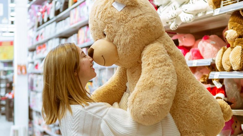 Toycathon-2021: PM Narendra Modi Urges India’s Toy Industry to ‘Focus on Toyconomy’