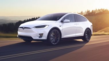 Tesla on Autopilot Mode Slams Into Florida State Police Car Near Downtown Orlando