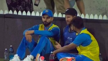 Virat Kohli Enjoys IND vs NZ 5th T20I 2020 With Kane Williamson, Netizens Cherish the Rare Moment (Watch Video)