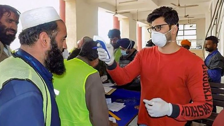 Babulnath Shiva Temple in Mumbai to be Closed For Devotees Till Further Notice: Coronavirus Outbreak Live News Updates on March 16, 2020
