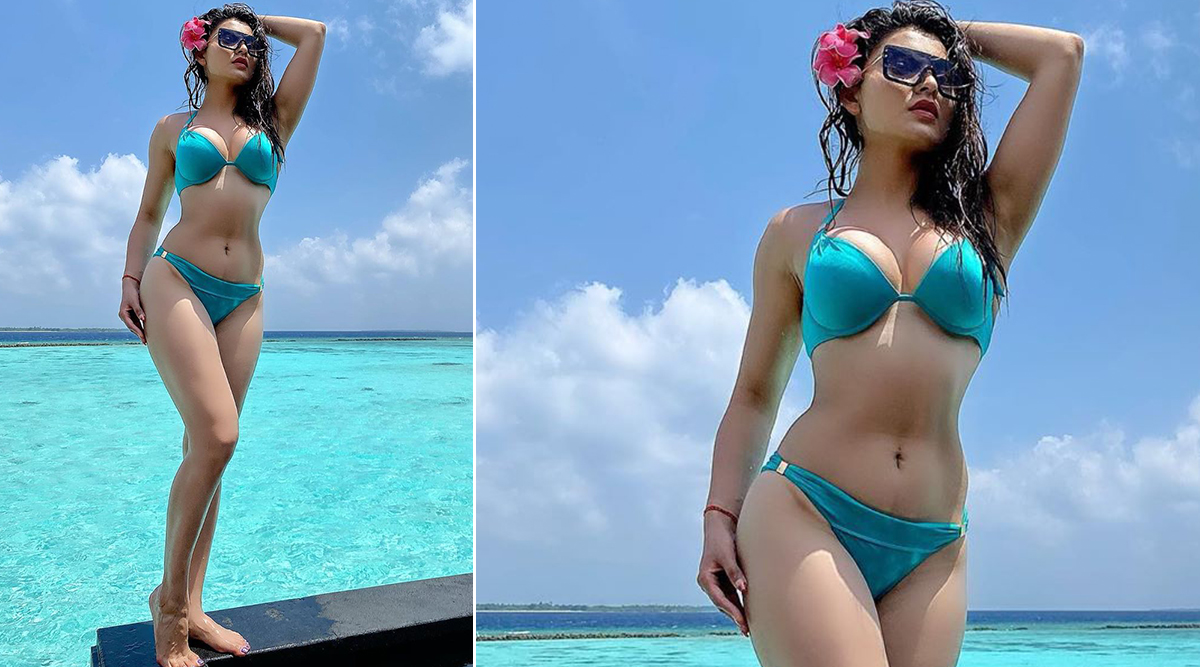Urvashi Rautela’s Throwback Bikini Pic Sets the Temperature Soaring