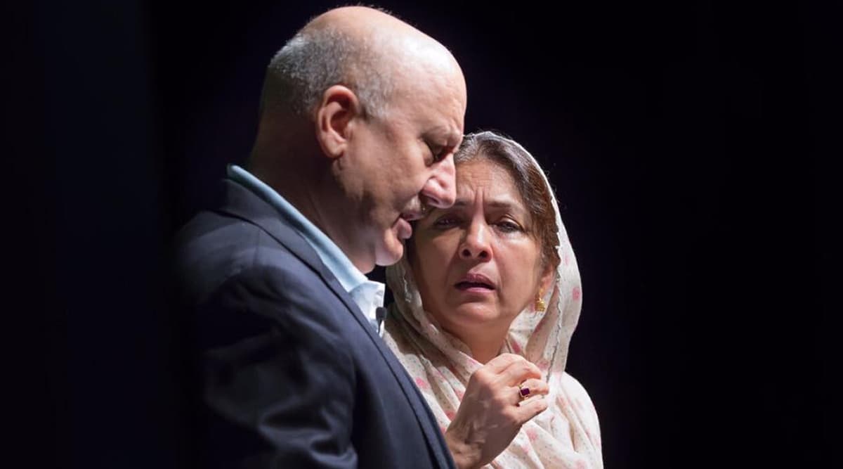 World Theatre Day: Anupam Kher, Neena Gupta Reminisce About Their Days on Stage World Theatre Day: Anupam Kher, Neena Gupta Reminisce About Their Days on Stage