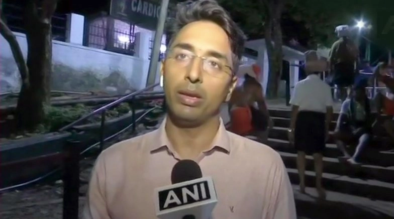 Coronavirus Outbreak in Kerala: Pathanamthitta DC, Local MLA Trek 3 km to Provide Essential Goods