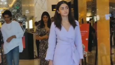 Alia Bhatt Has Beau Ranbir Kapoor’s Picture As Her Phone Screensaver? (Watch Video)