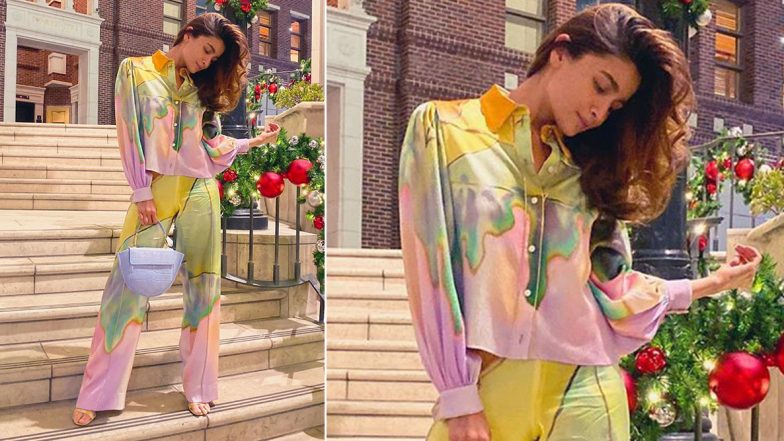 When Alia Bhatt Wandered About in Beverly Hills Fashionably and Fabulously With Rs 60,000 Bag in Tow!