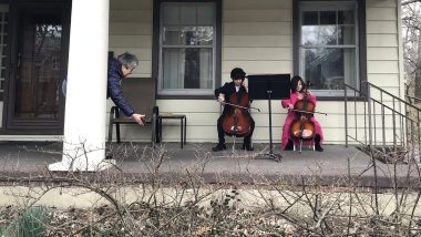 Coronavirus Outbreak: Kids Organise Cello Concert on Porch of An Elderly Woman In Self-Quarantine in Ohio, Wins Hearts (Watch Video)
